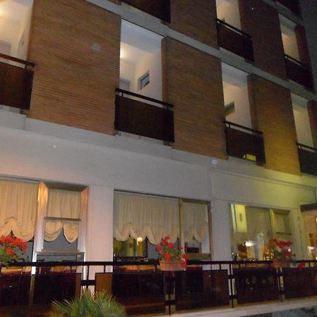 Hotel Galileo Rimini Ngoại thất bức ảnh