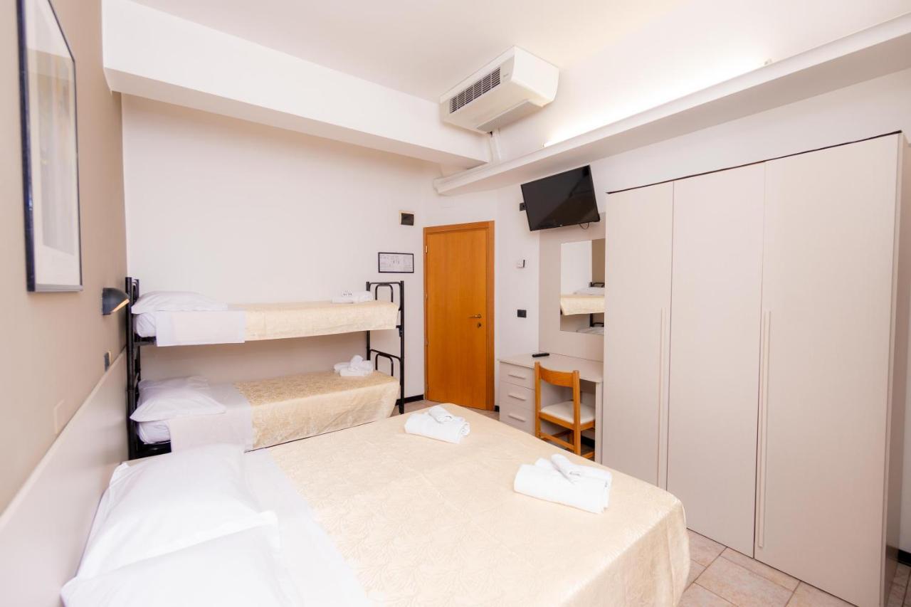 Hotel Galileo Rimini Ngoại thất bức ảnh