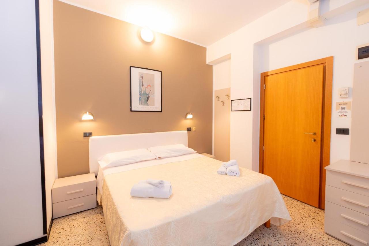 Hotel Galileo Rimini Ngoại thất bức ảnh