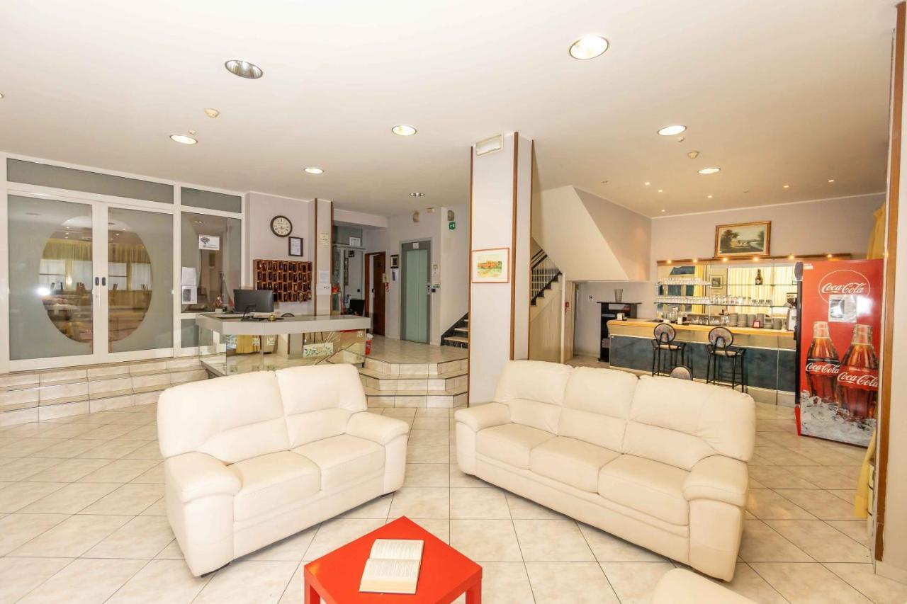 Hotel Galileo Rimini Ngoại thất bức ảnh