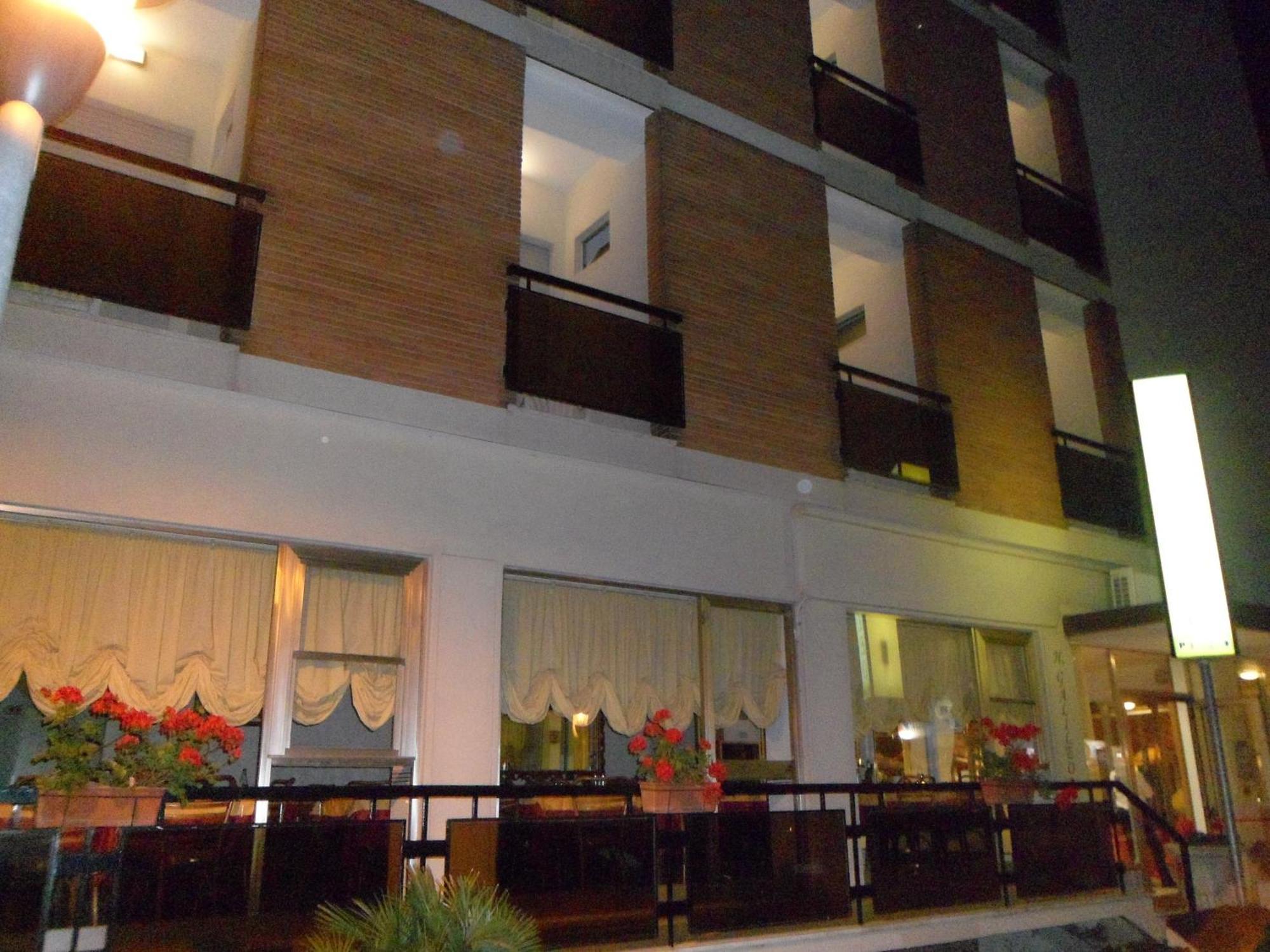 Hotel Galileo Rimini Ngoại thất bức ảnh