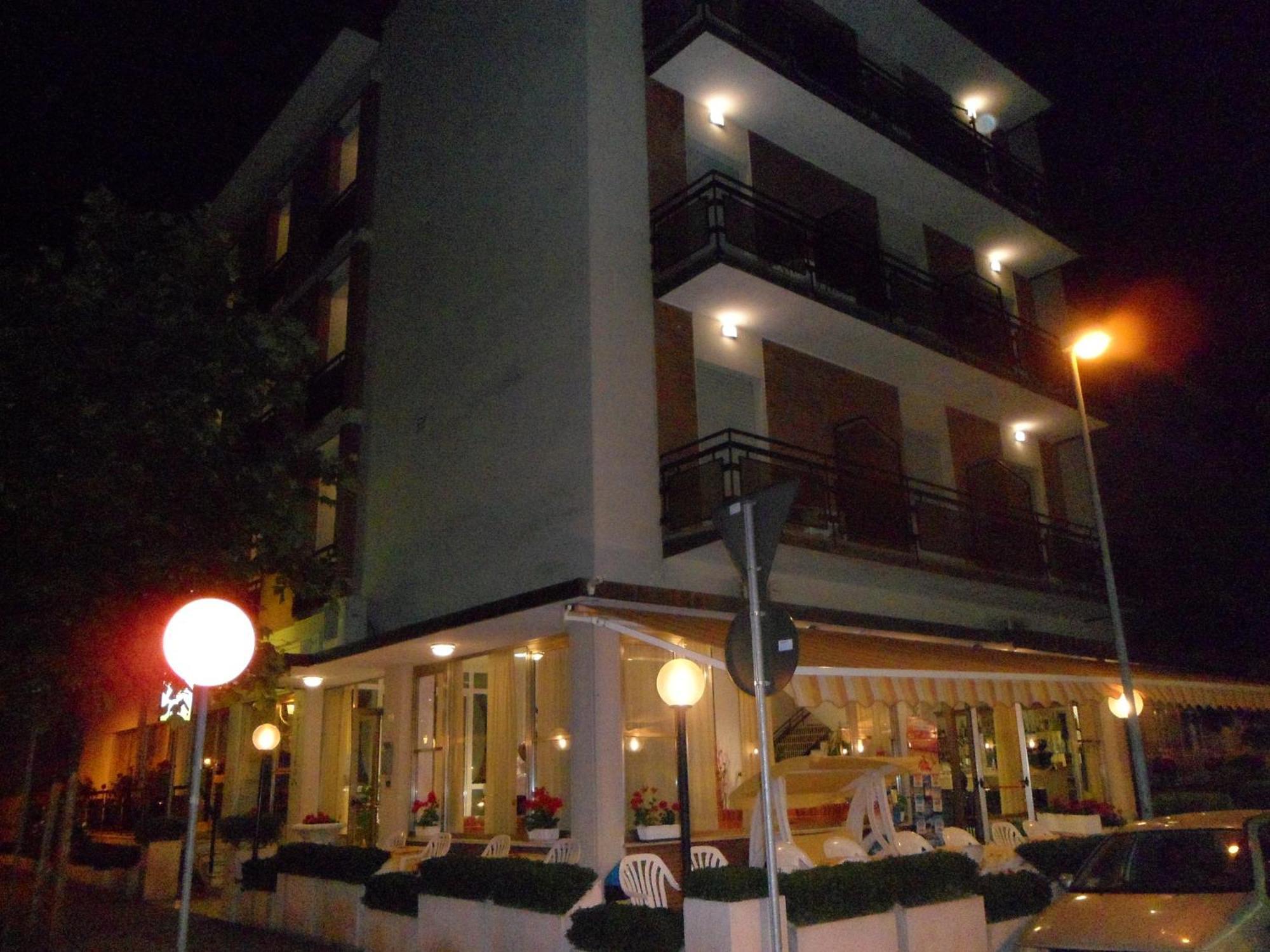 Hotel Galileo Rimini Ngoại thất bức ảnh