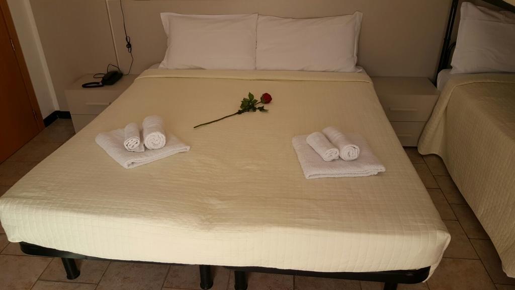 Hotel Galileo Rimini Ngoại thất bức ảnh