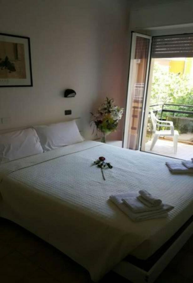 Hotel Galileo Rimini Ngoại thất bức ảnh